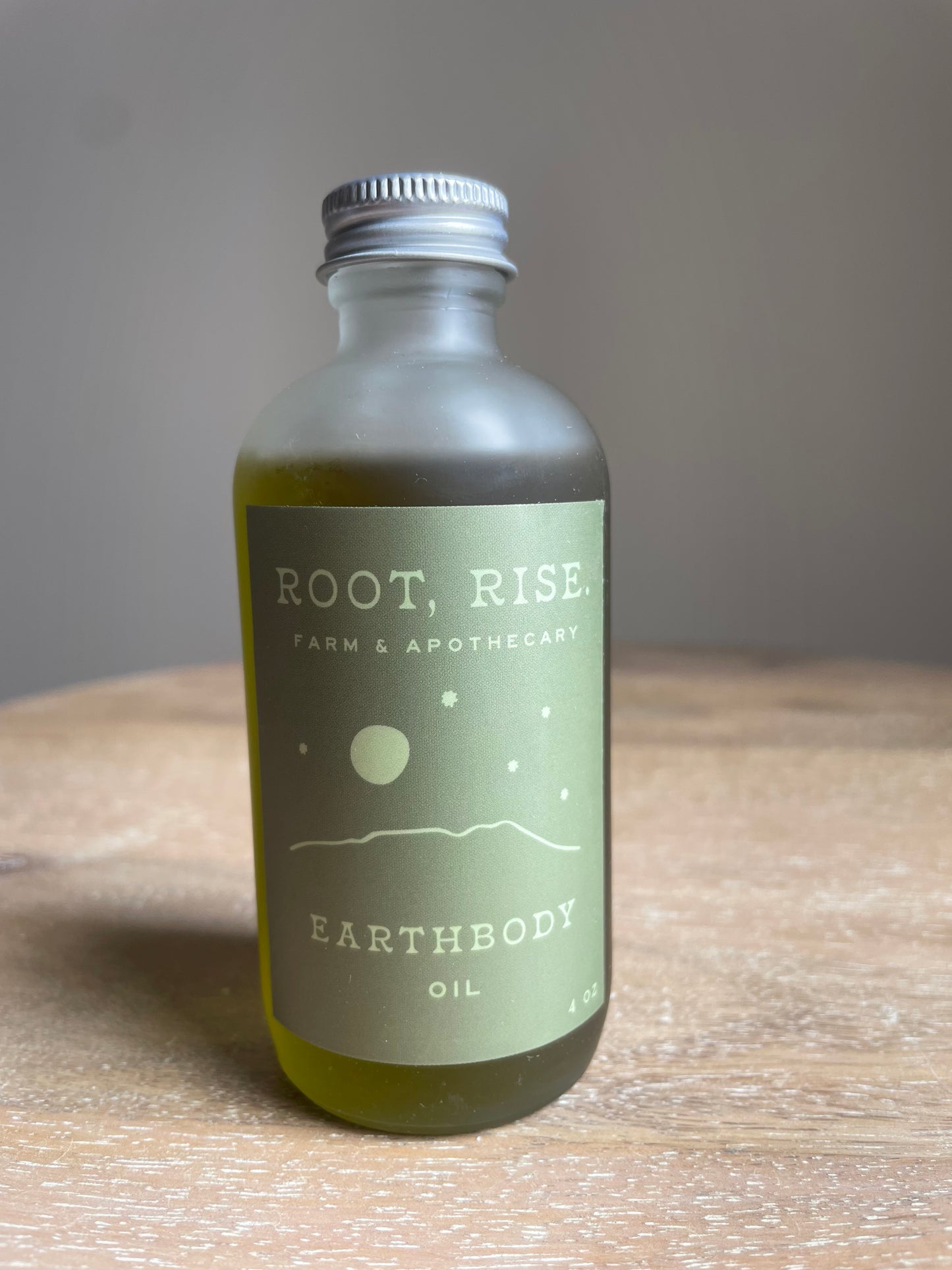 Root,Rise Farm+Apothecary ~ Earthbody Oil 4oz